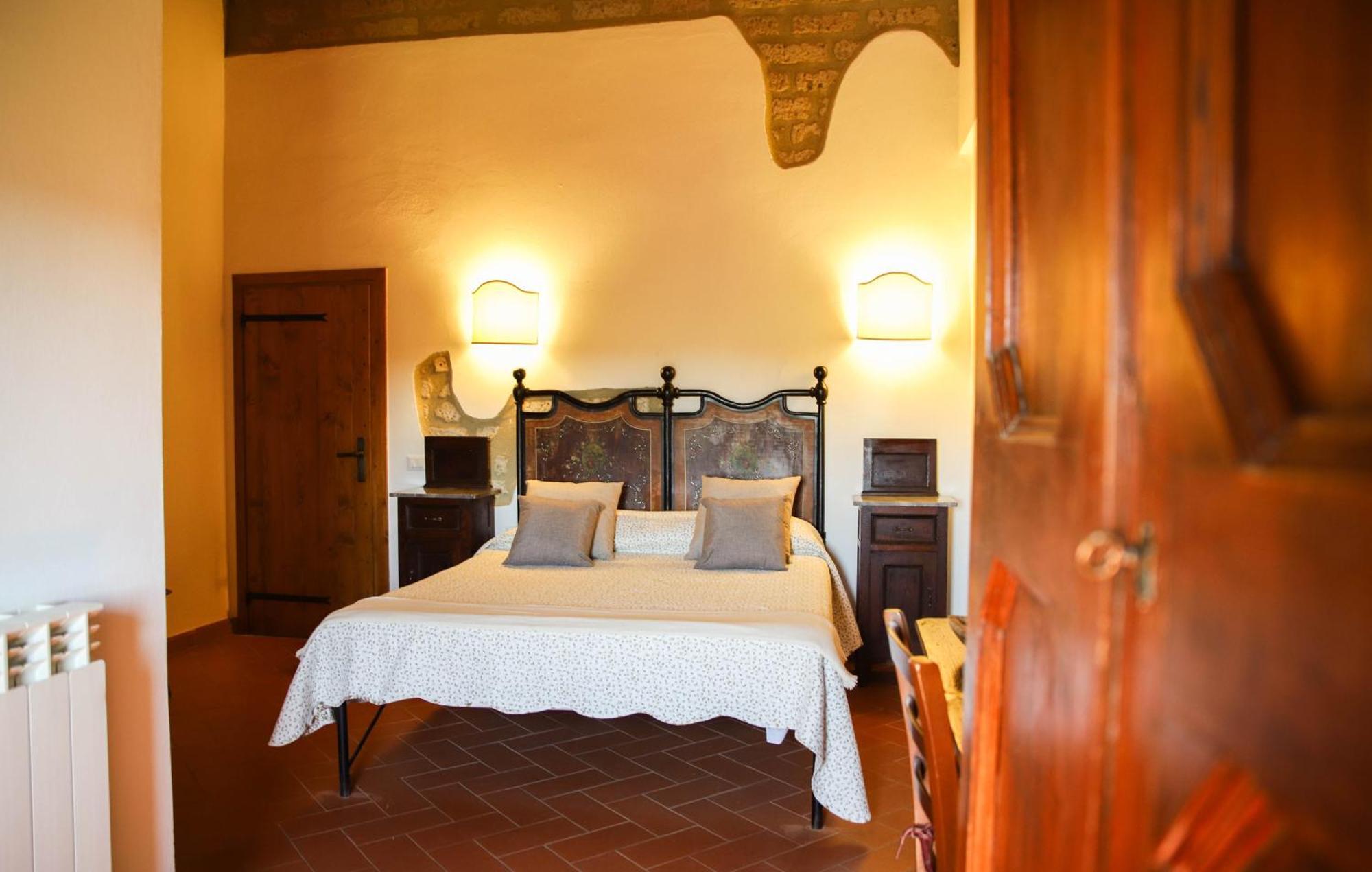 Bio Agriturismo Poggio Aione Сатурния Экстерьер фото